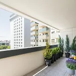 Apartament Luxury Near Promenada, 1br *