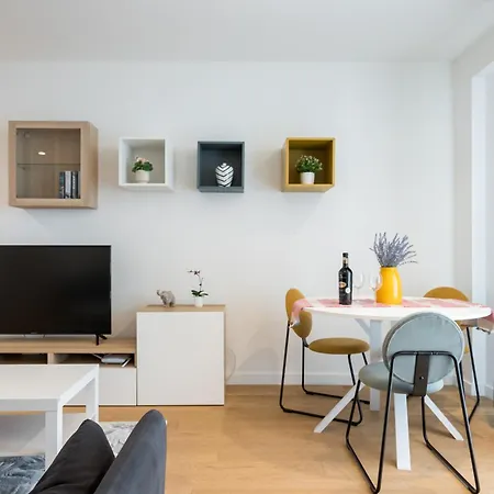 Luxury Near Promenada, 1br Appartement Bucarest
