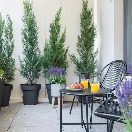 Daire Luxury Near Promenada, 1br