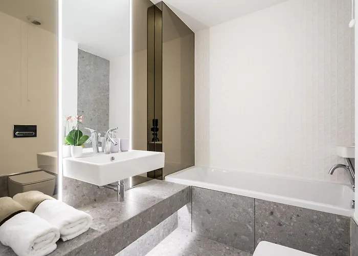 Luxury Near Promenada, 1br * Bukarest