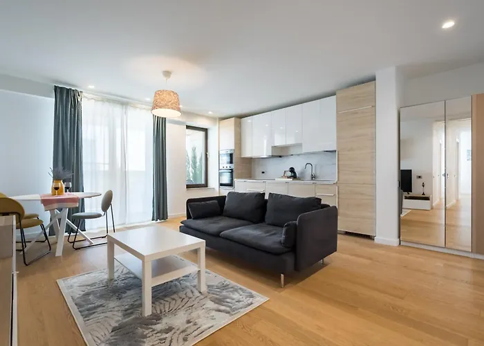 Luxury Near Promenada, 1br