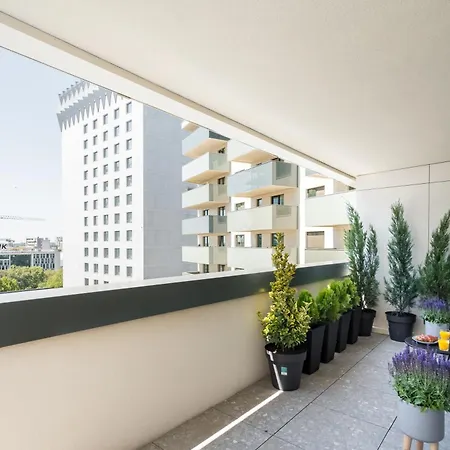 公寓 Luxury Near Promenada, 1br *